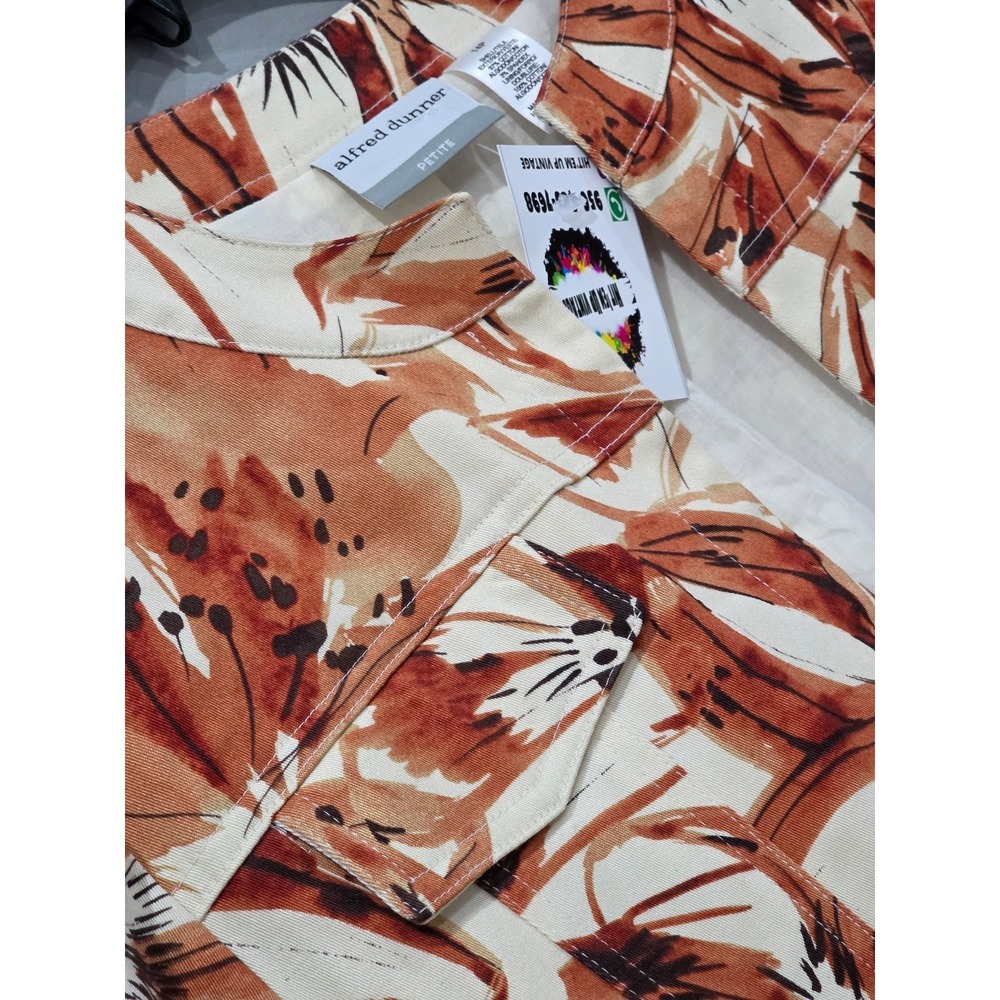 Jacket - Picture 2 of 4